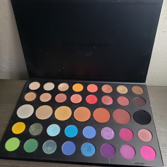 Morphe x James Charles Eyeshadow Palette - Picture 1 of 5